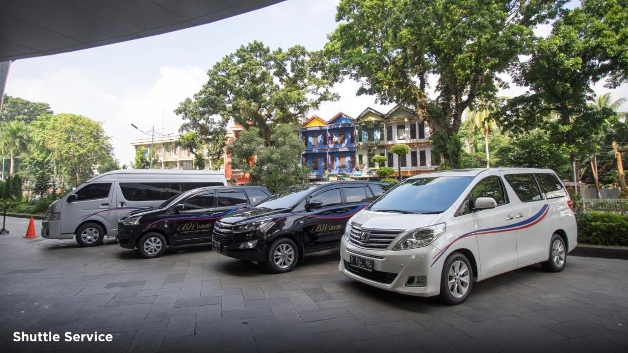 BW Luxury Hotel Jambi Exterior foto
